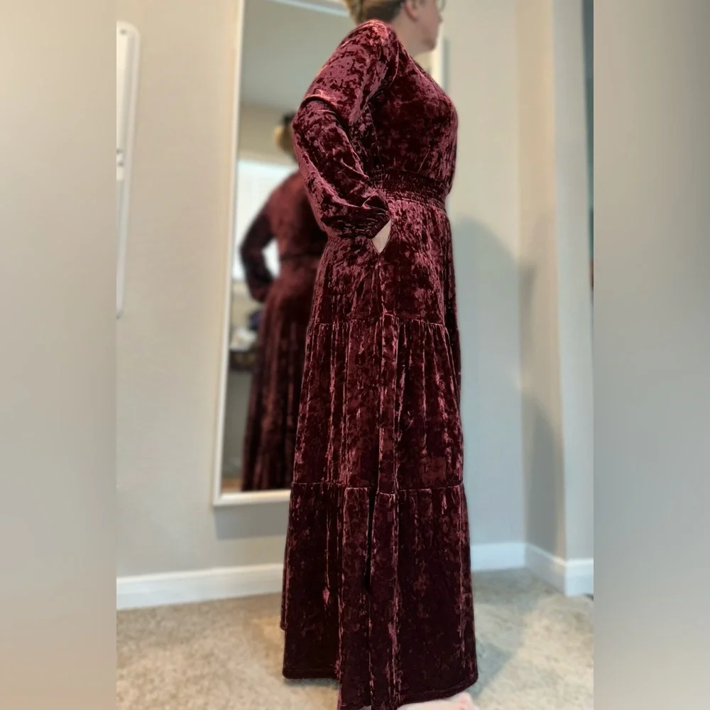 Belle by Kim Gravel Red Ruched Long Sleeve Gown - Picture 10 of 13